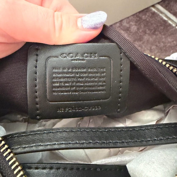 Coach Black and Brown Signature Chain Shoulder Bag. Please read description:) - Picture 7 of 7